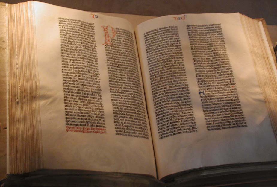 Gutenberg_Bible.jpg