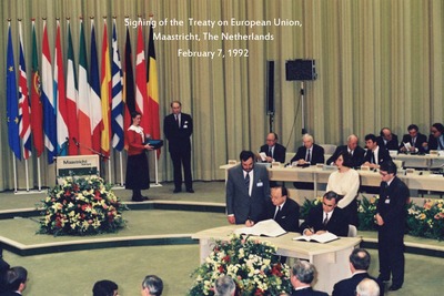 Maastrcht Treaty 1992.jpg