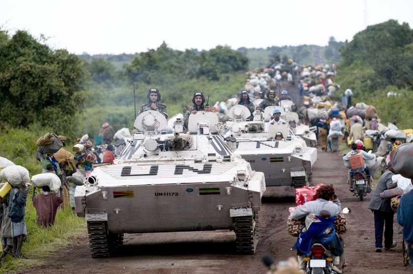 UN tanks.jpg