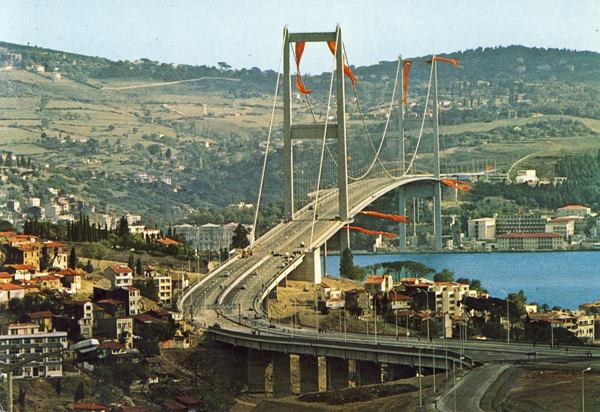 bosphorus-bridge-opening-600.jpg